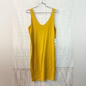 WVN Maxi Dress Medium NWT